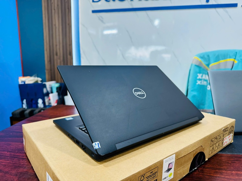 Dell Latitude 7490 (Core i5 8350U, 8GB, 256GB, 14 inch, FHD, Touch)-11