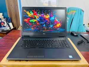 Dell Precision 7730  (Xeon E2176M, 16GB, 256GB, Quadro P5200 16GB, 17.3 inch, FHD)