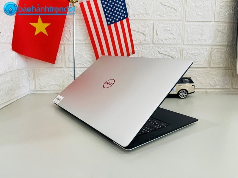 thiết kế Dell XPS 13 9305