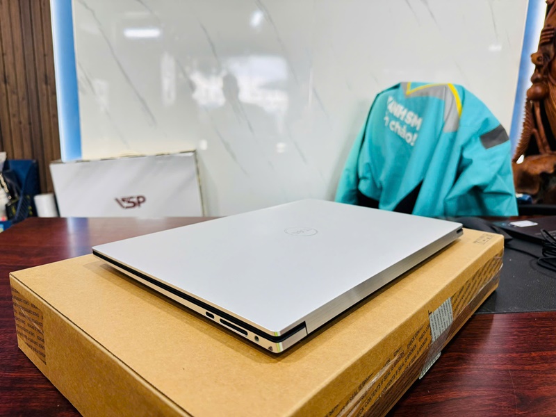 Dell XPS 15 9500 (Core i7 10875H, 16G, 512G, GTX 1650Ti, 15.6, 4K UHD, Touch)-14