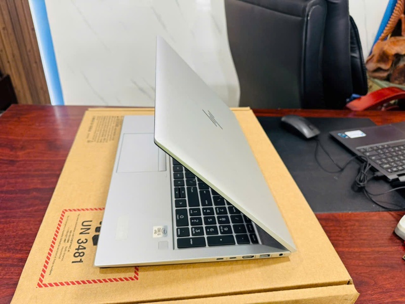 HP Elitebook 850 G7 (Core i5 10210U, 8GB, 256GB, 15.6 inch, Full HD)-10