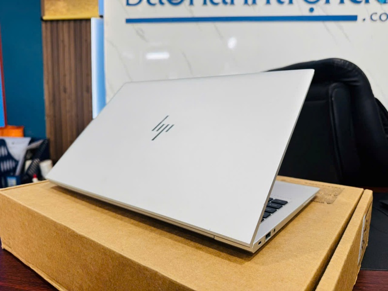 HP Elitebook 850 G7 (Core i5 10210U, 8GB, 256GB, 15.6 inch, Full HD)-4