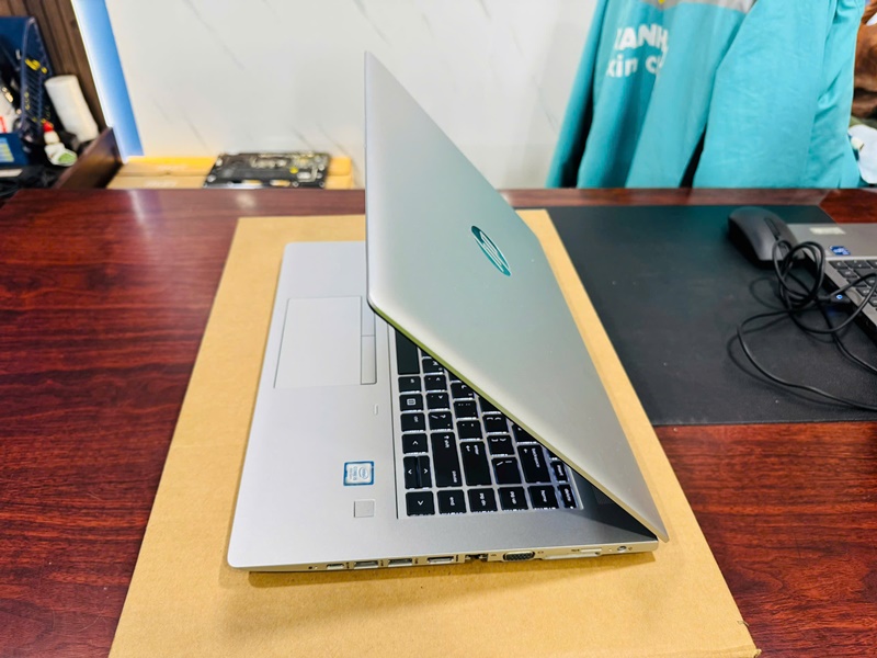 HP Probook 640 G5 Core i5 8265U, 8GB, 256GB, 14 inch, Full HD)-12