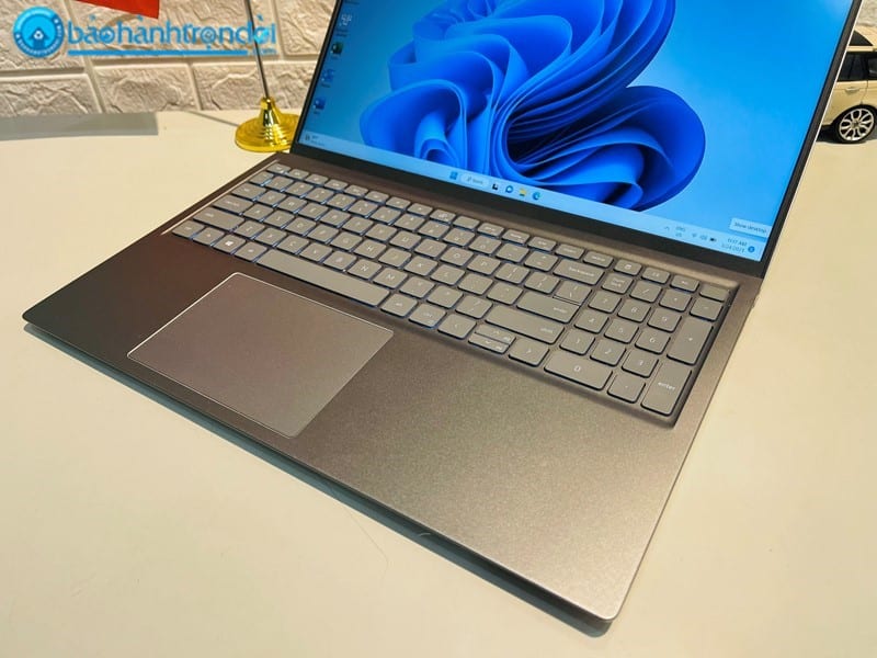 bàn phím và touchpad Dell Inspiron 5510
