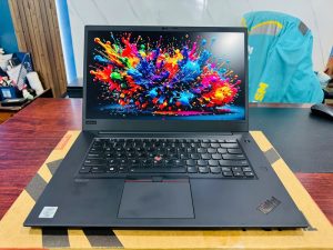 Lenovo Thinkpad X1 Extreme Gen 3 (Core i7 10850H, 16G, 512G, GTX 1650Ti Max-Q, 15.6", 4K UHD)