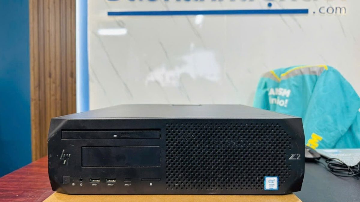 Hp Z2 G4 SFF Workstation - Xeon E2124G, Ram 16G, Ssd 256G + Hdd 500G