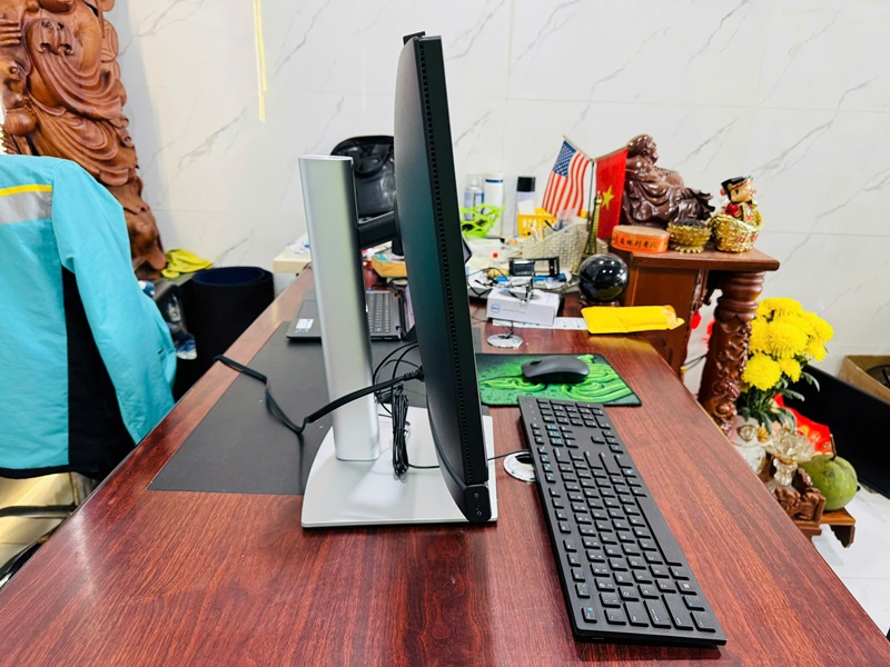 Dell OptiPlex 7420 AIO - Core i7 14700, 16GB, 256GB, KB, Mouse, Wifi, BT, Camera-5