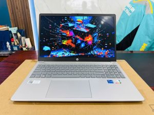 HP 15 fd0015TU (Core i7 1355U, 16GB, 512GB, 15.6 inch, Full HD)