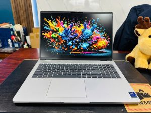 Dell Pro 16 PC16250 (2025) - Core 7 150U | Core Ultra 7 265U