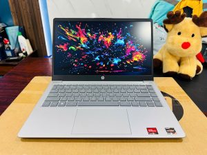 HP 14 em0086AU (Ryzen 5 7520U, 16GB, 512GB, 14 inch, Full HD)