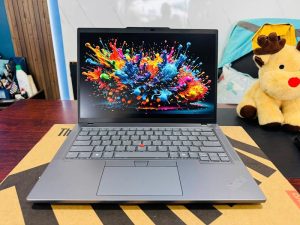 Lenovo Thinkpad T14 Gen 5 (Ultra 7 155U, 16GB, 512GB, 14 inch, Full HD+)