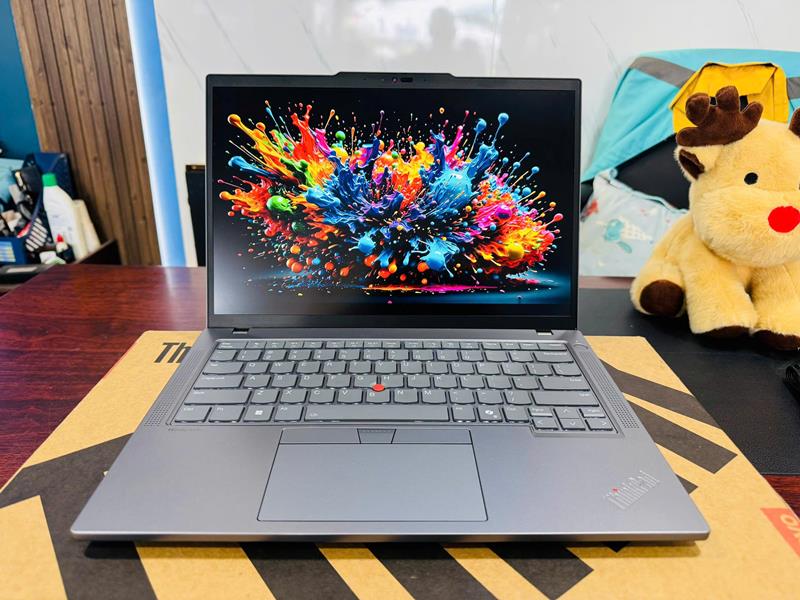 Lenovo Thinkpad T14 Gen 5 (Ultra 7 155U, 16GB, 512GB, 14 inch, Full HD+)