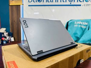 Lenovo LOQ 15IRX9 (Core i5 13450HX, 16GB, 512GB, RTX 3050 6GB, 15.6 inch, FHD ,144Hz)