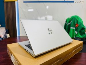HP Elitebook 640 G10 (Core i7 1370P, 16GB, 256GB, 14 inch, Full HD)