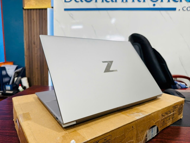 HP Zbook Studio 16 G9 (Core i9 12900H, 16GB, 1TB, RTX A2000 8GB , 16 inch, WUXGA)